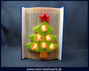 Mehr über den Artikel erfahren Gefaltetes Buch: Kostenlose Vorlage Weihnachtsbaum mit Beleuchtung